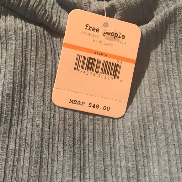 Free People take on the turtle bodysuit - Picture 6 of 6